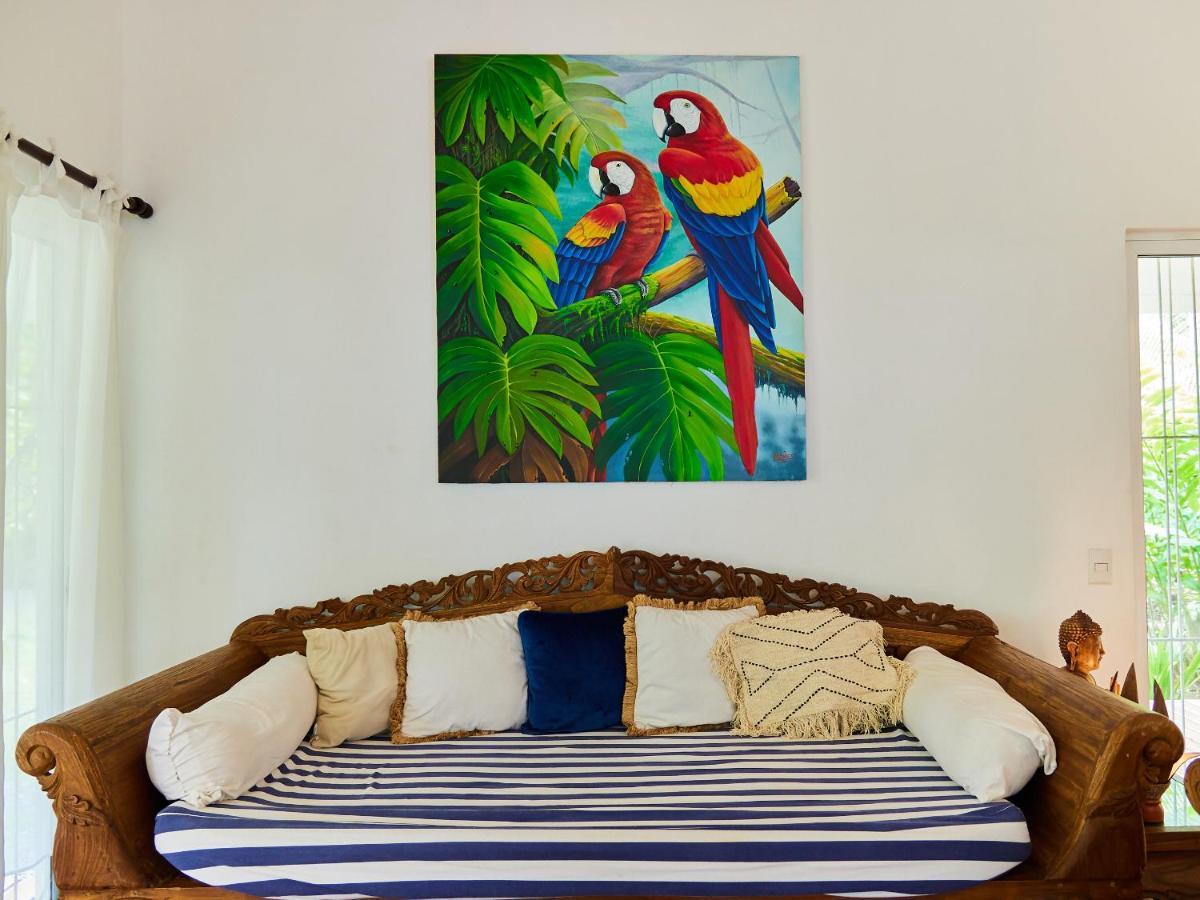Вілла Pineapple House Manzanillo Екстер'єр фото