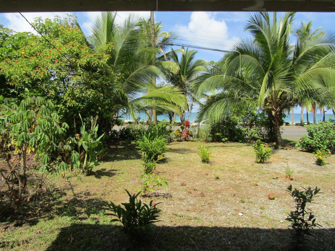 Вілла Pineapple House Manzanillo Екстер'єр фото