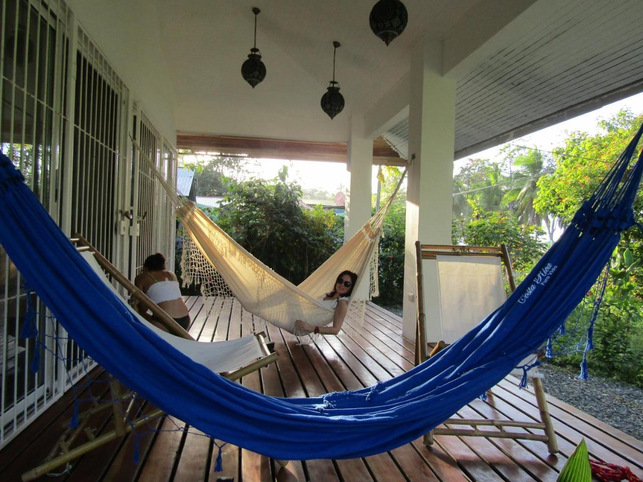 Вілла Pineapple House Manzanillo Екстер'єр фото