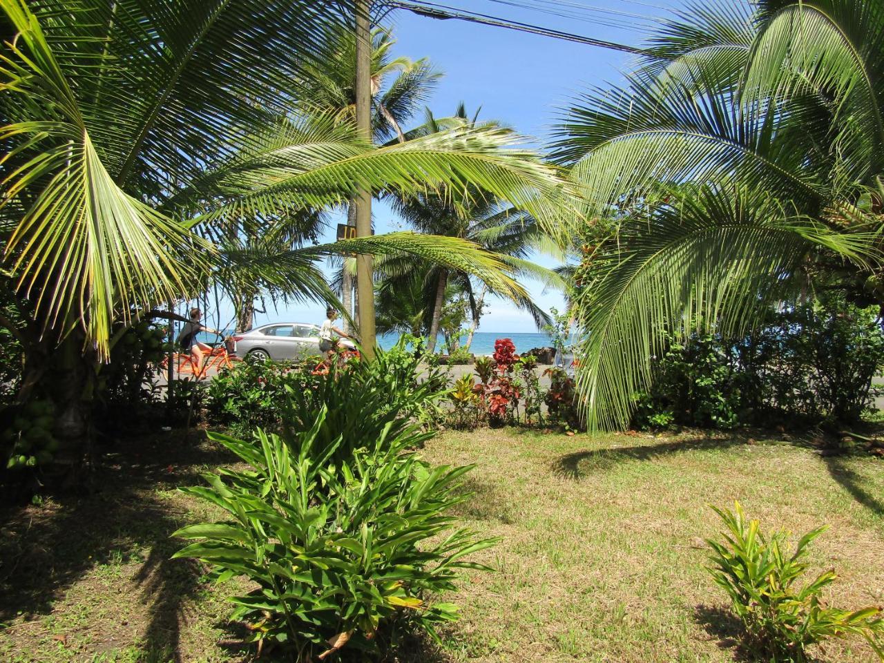 Вілла Pineapple House Manzanillo Екстер'єр фото